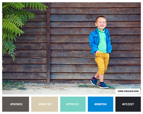 Enfant avec vêtements de couleur