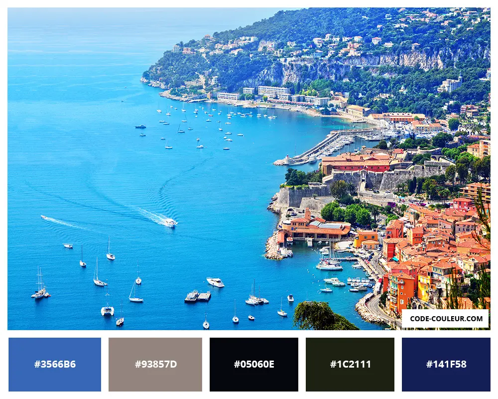 Rivage bleu et minéral